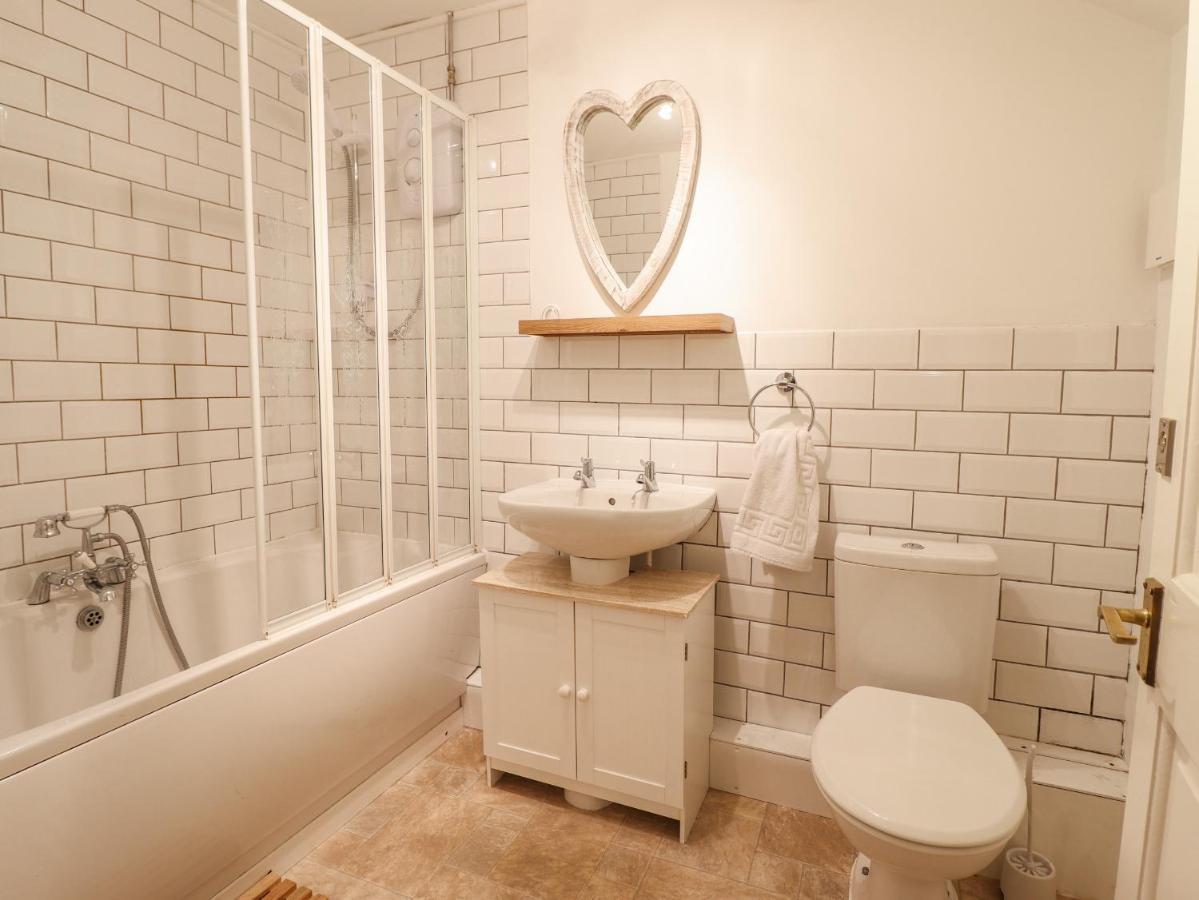 Penmachno 2 White Streetヴィラ エクステリア 写真